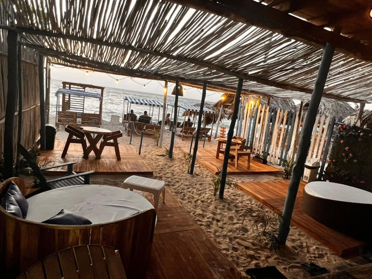 الشقق الفندقية Isla Barúفي  Cabanas W المظهر الخارجي الصورة